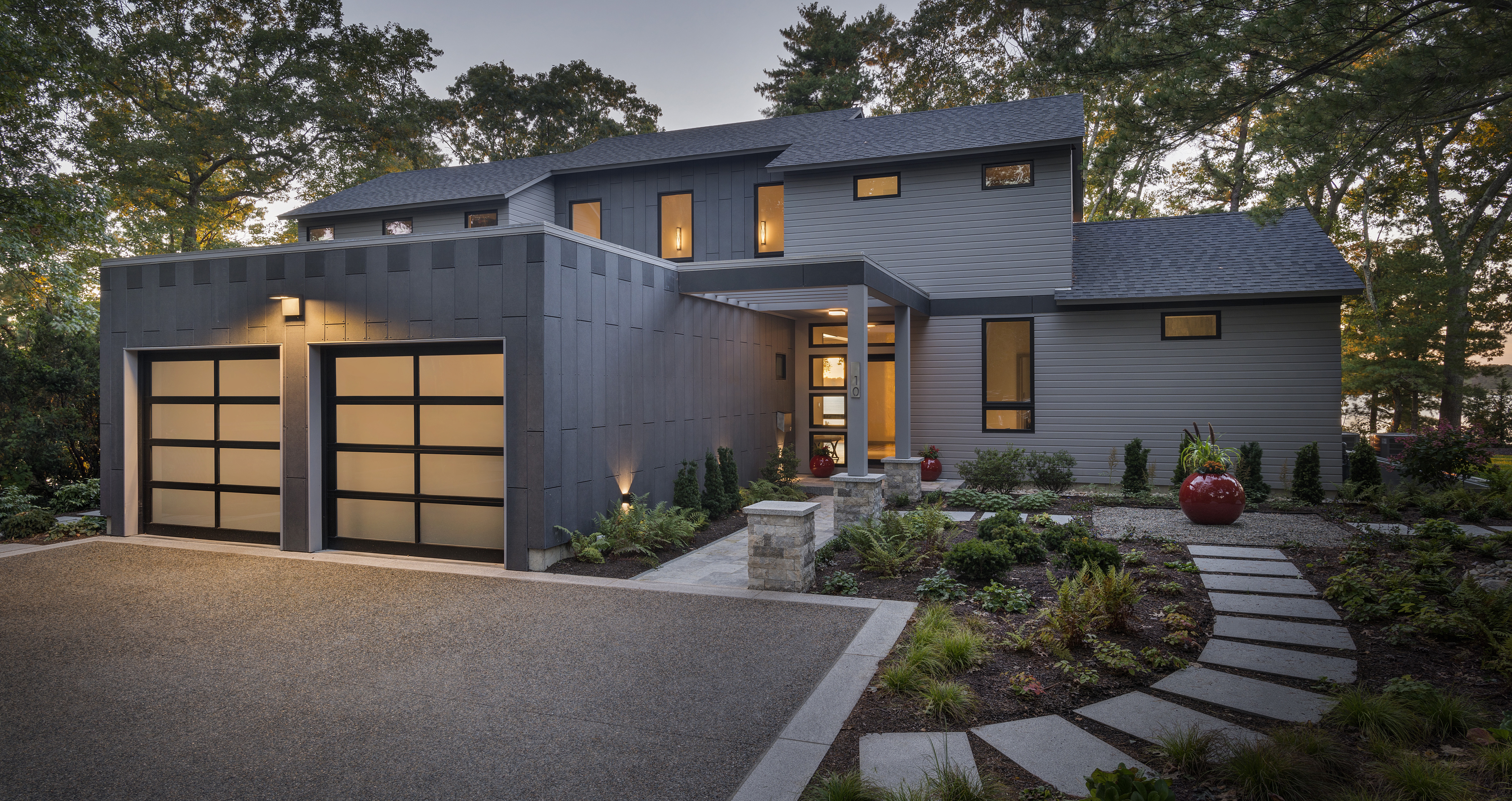 Kite-1532-Hundred Acre Cove-Greenspan Residence-Exterior_Night-Front